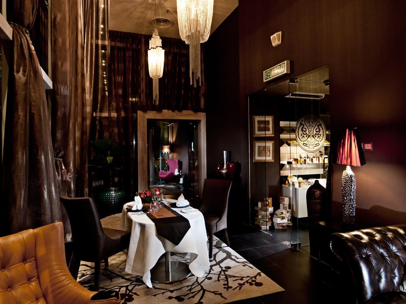 Gtower Hotel Κουάλα Λουμπούρ Εξωτερικό φωτογραφία The interior of the restaurant