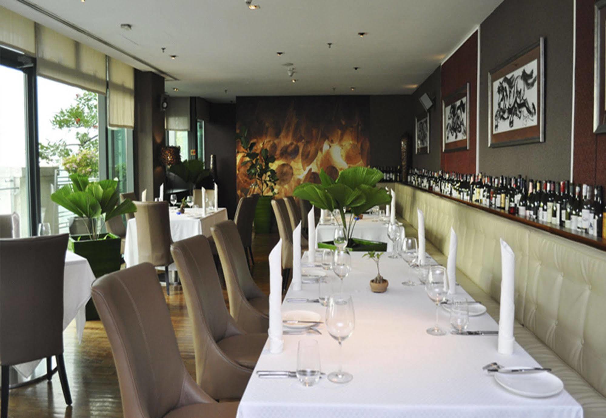 Gtower Hotel Κουάλα Λουμπούρ Εξωτερικό φωτογραφία The interior of the restaurant